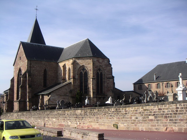 gal/Lothringen_Frankreich/Homburg Haut Kirche und Friedhof.JPG